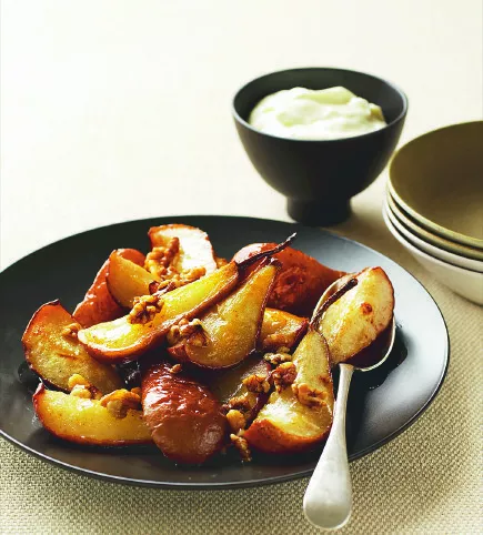 Запеченная груша с медом